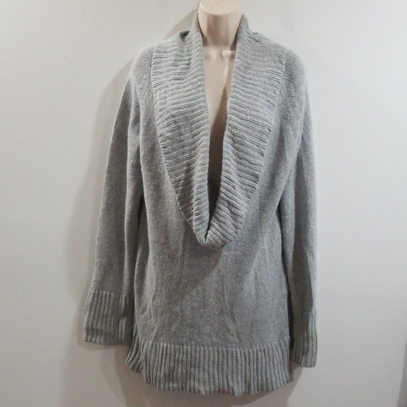 Old navy women's gray XL cowl neck sweater - Picture 1 of 8